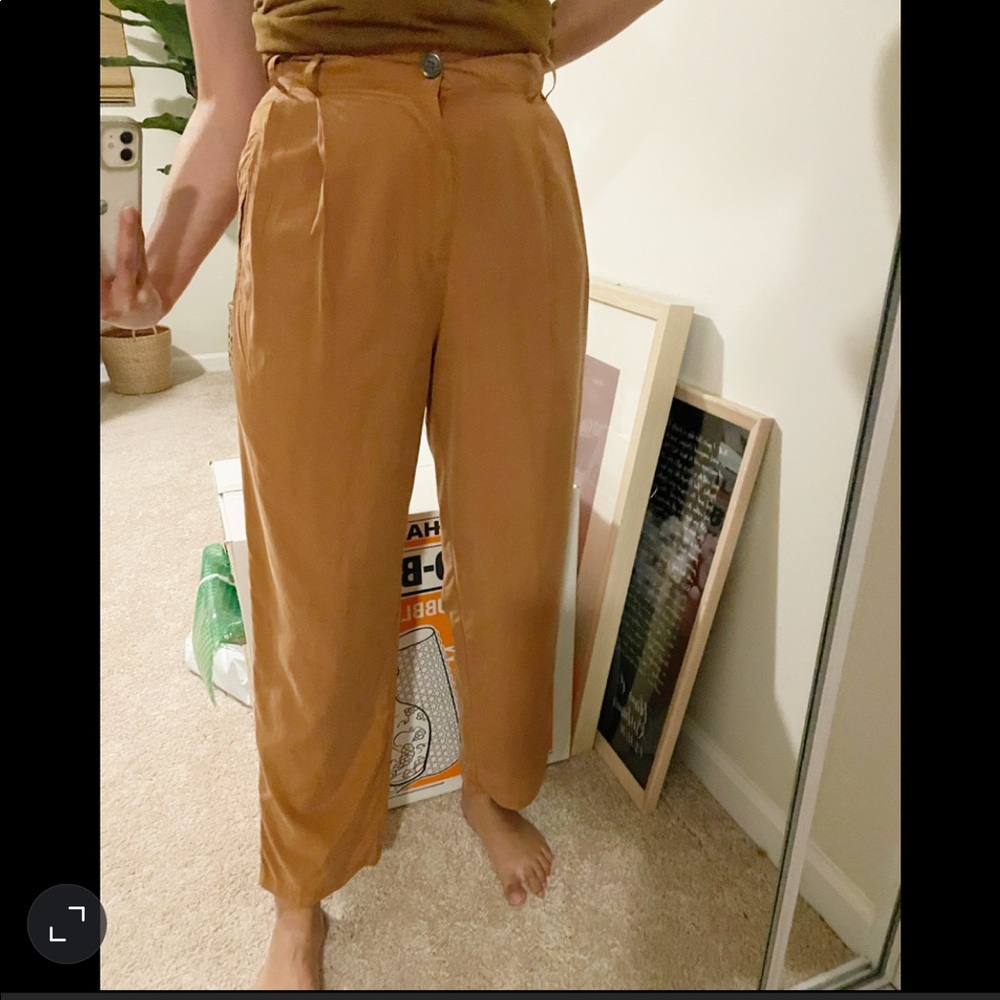 Urban outfitters silky soft tapered pant size 2
